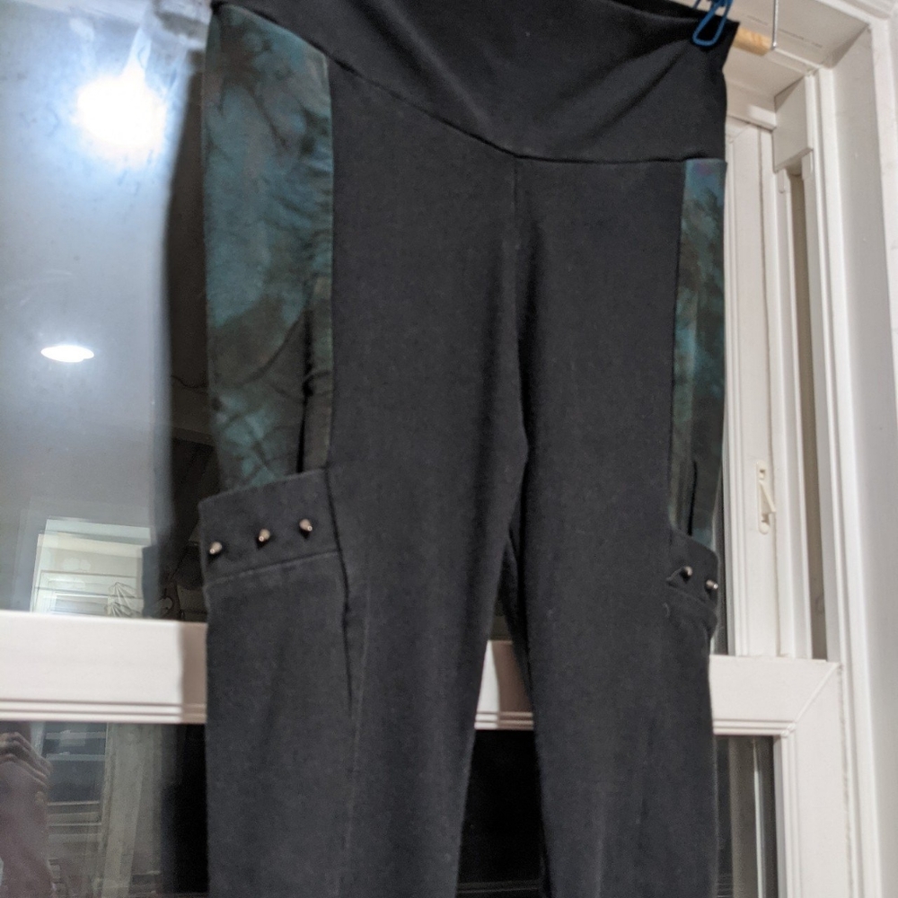 Lost Sew'l Organics, s, black